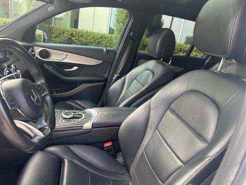 2019 Mercedes-Benz GLC 300 Base