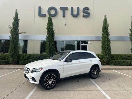 2019 Mercedes-Benz GLC 300 Base