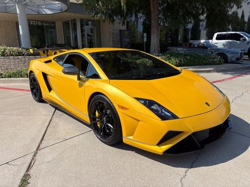 Giallo Midas Pearl Effect 2014 Lamborghini Gallardo LP570-4 Squadra Corse