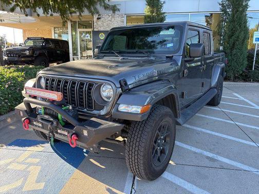 2024 Jeep Gladiator Sport