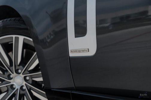 2023 Land Rover Range Rover Autobiography