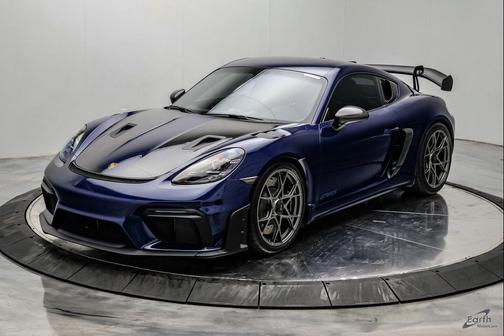 Gentian Blue Metallic 2025 Porsche 718 Cayman GT4 RS