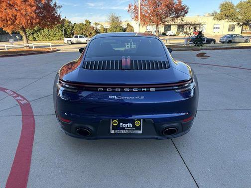 2020 Porsche 911 Carrera 4S