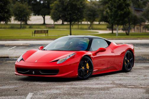 2013 Ferrari 458 Italia Base