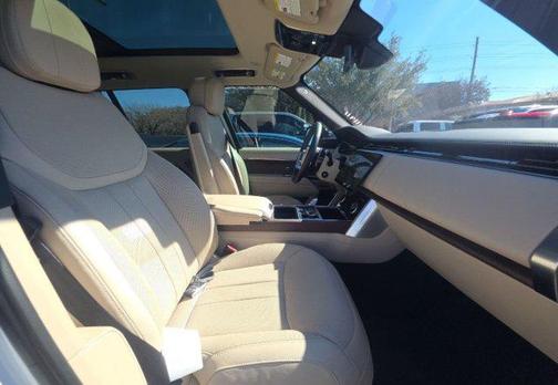 2023 Land Rover Range Rover P400 SE