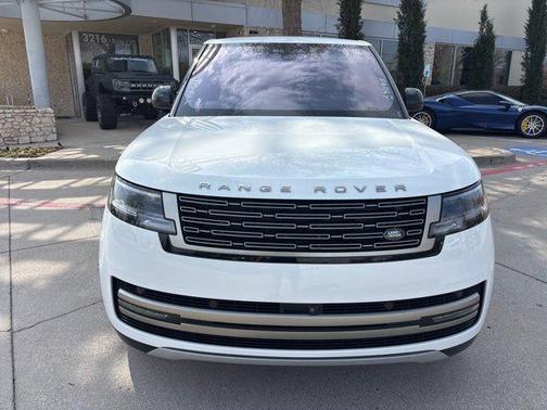 2023 Land Rover Range Rover P400 SE