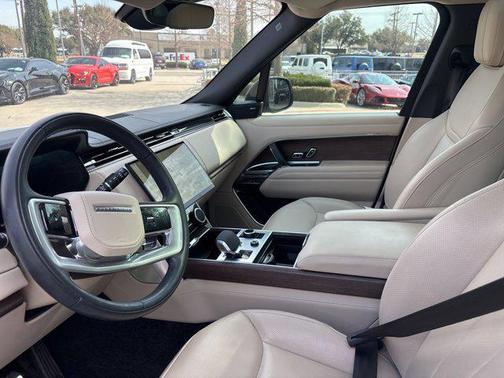 2023 Land Rover Range Rover P400 SE