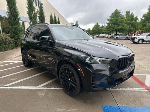 2024 BMW X5 M60i