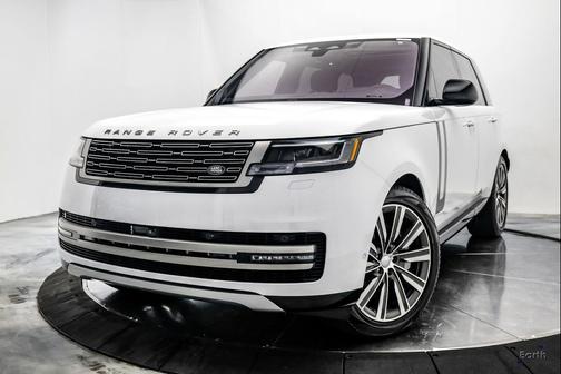 Fuji White 2023 Land Rover Range Rover P530 SE