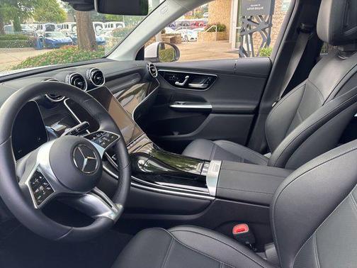 2024 Mercedes-Benz GLC 300 Base