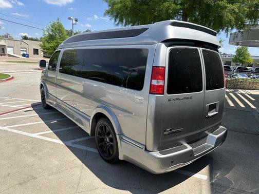 2022 Chevrolet Express 2500 RWD 2500 Extended Wheelbase WT