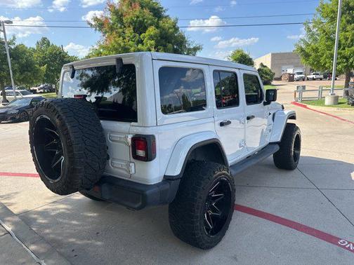 2019 Jeep Wrangler Unlimited Sahara