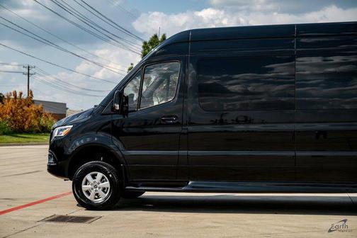 2025 Mercedes-Benz Sprinter 2500 High Roof