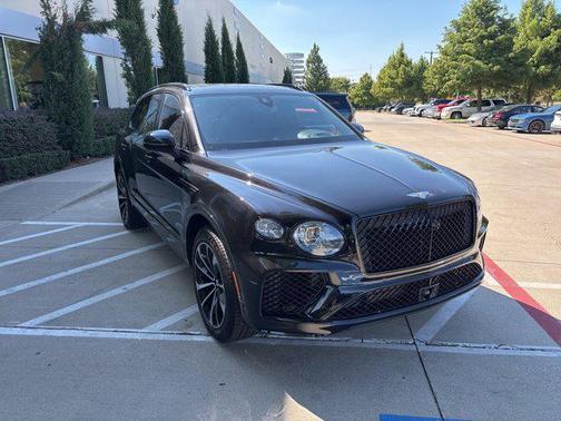 2024 Bentley Bentayga V8 FACTORY WARRANTY