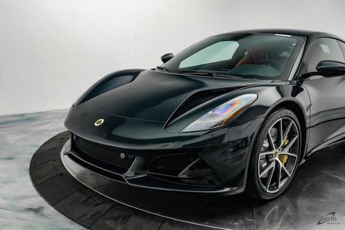 2025 Lotus Emira V6