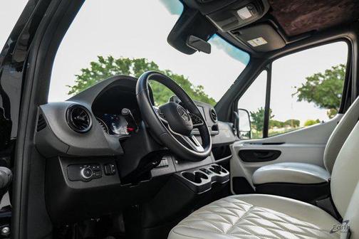 Black 2022 Mercedes-Benz Sprinter 2500 High Roof