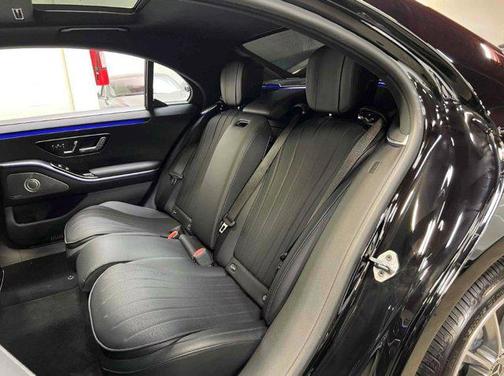 2023 Mercedes-Benz S-Class 4MATIC
