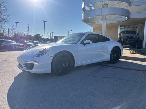2015 Porsche 911 Carrera