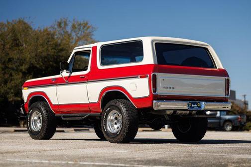 1979 Ford Bronco Ranger XLT 4x4 Coyote Restomod