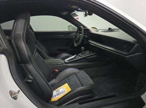2023 Porsche 911 GT3 w/Touring Package