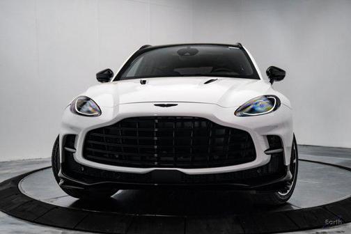2023 Aston Martin DBX 707