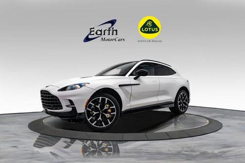 2023 Aston Martin DBX 707