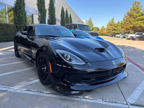 Venom Black Clearcoat 2017 Dodge Viper GTC