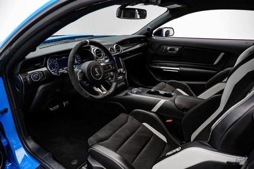 Grabber Blue Metallic 2022 Ford Shelby GT500 Base