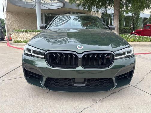 San Remo Green Metallic 2023 BMW M5 Competition