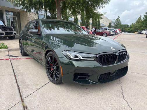San Remo Green Metallic 2023 BMW M5 Competition