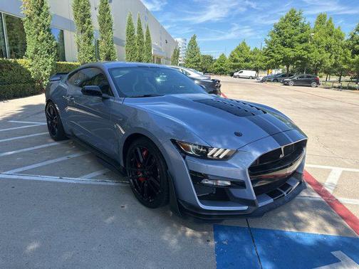 2022 Ford Shelby GT500 Base