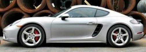 2017 Porsche 718 Cayman T