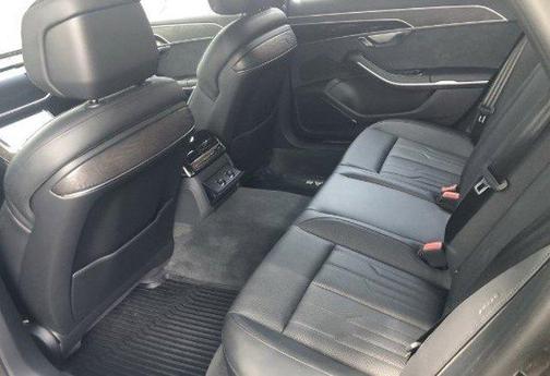 2022 Audi A8 L 55 TFSI quattro Tiptronic