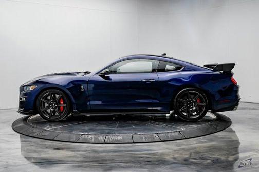2020 Ford Shelby GT500 Base