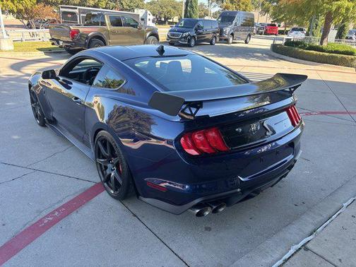 2020 Ford Shelby GT500 Base