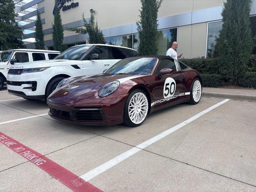 2021 Porsche 911 Targa 4S