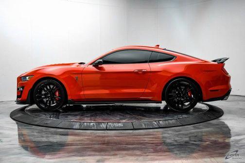 2022 Ford Shelby GT500 Base
