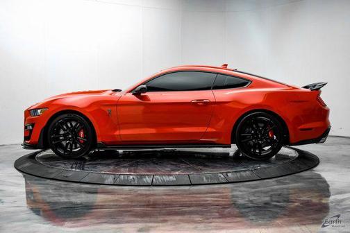 2022 Ford Shelby GT500 Base