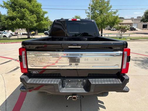 Agate Black Metallic 2024 Ford F-350 Platinum