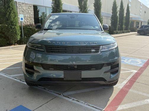 2024 Land Rover Range Rover Sport SE