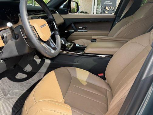 2024 Land Rover Range Rover Sport SE