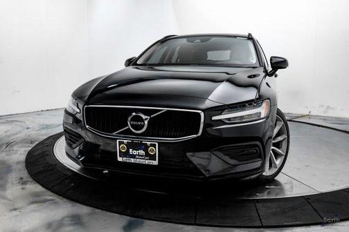 2020 Volvo V60 T5 Momentum