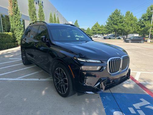 2024 BMW X7 xDrive40i