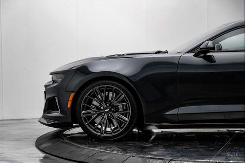 Nightfall Grey Metallic 2018 Chevrolet Camaro ZL1