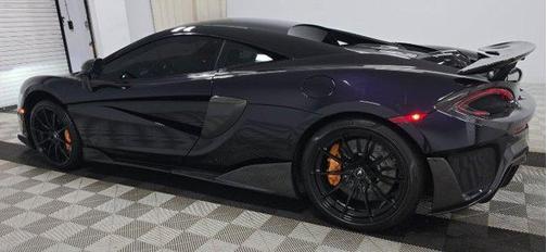 2019 McLaren 600LT Tons of Carbon Alcantara Interior Ceramic Brakes LOADED!