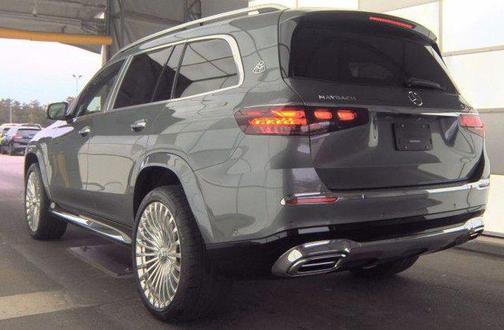 Selenite Grey Metallic 2024 Mercedes-Benz Maybach GLS 600 4MATIC