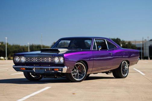 1968 Plymouth Roadrunner Hellcat Restomod