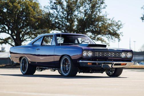 1968 Plymouth Roadrunner Hellcat Restomod