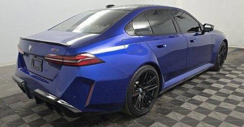 Marina Bay Blue Metallic 2025 BMW M5 Base