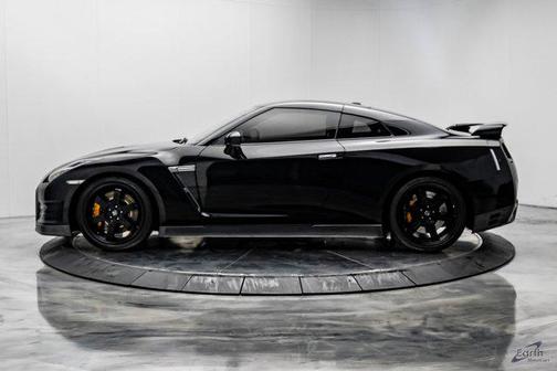 2013 Nissan GT-R Premium